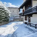 Lovely In - Happy * Courmayeur