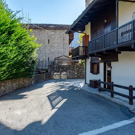 Apartament Lovely In - Happy Courmayeur