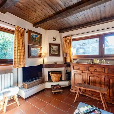 Apartment Lovely In - Happy