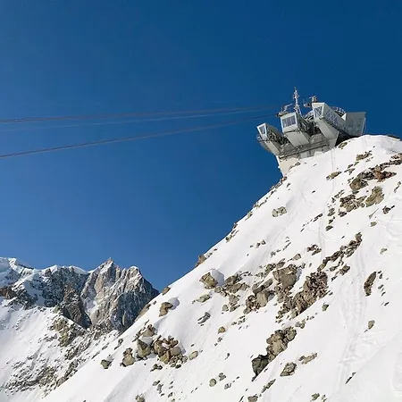 Lovely In - Happy Apartment Courmayeur