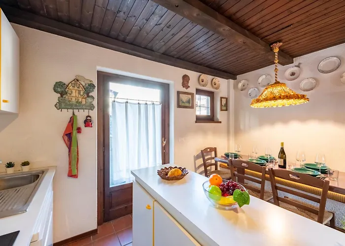 Apartment Lovely In - Happy